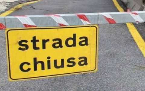 strada chiusa