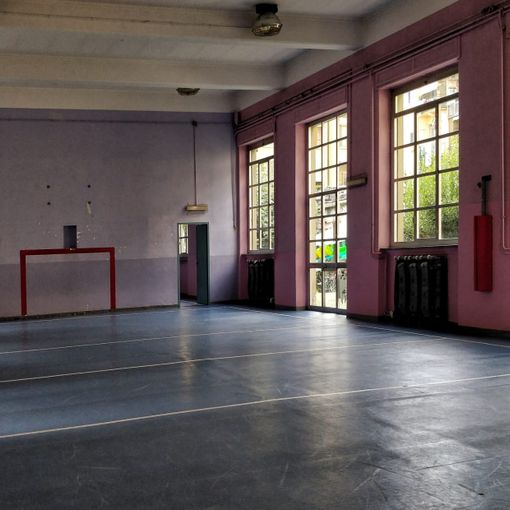 Utilizzo di locali in strutture scolastiche per altre attività, precisazione della Regione Piemonte