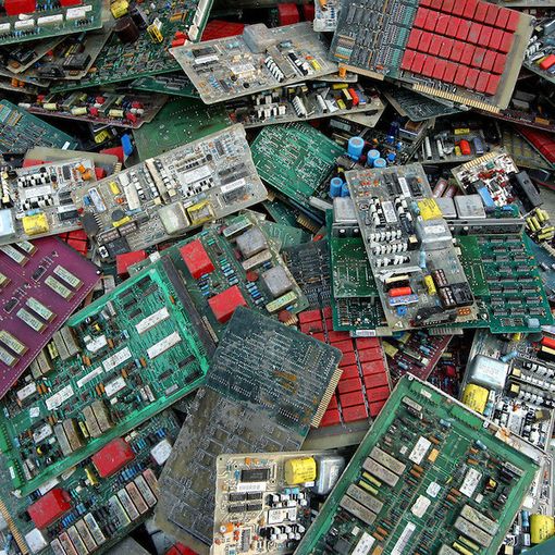 rifiuti elettrici ed elettronici