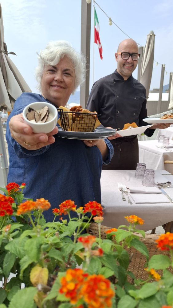 Al Mavit bistrot di Alassio la terza tappa delle “Cene in Nero” Al Mavit bistrot di Alassio la terza tappa delle “Cene in Nero”