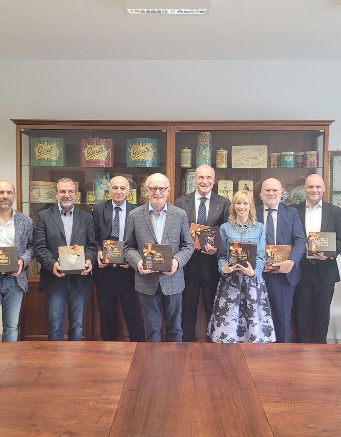 Choco Charity: diecimila euro donati al reparto di oncoematologia pediatrica di Savigliano dall’unione di Fondazione e Banca CRS con Baratti &amp; Milano e le Ascom di Bra, Fossano e Savigliano