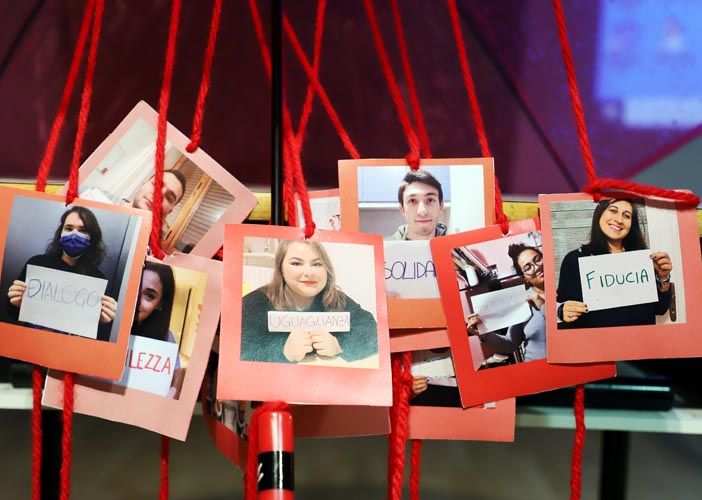 giornata con cerimonia e premiazione in un auditorium
