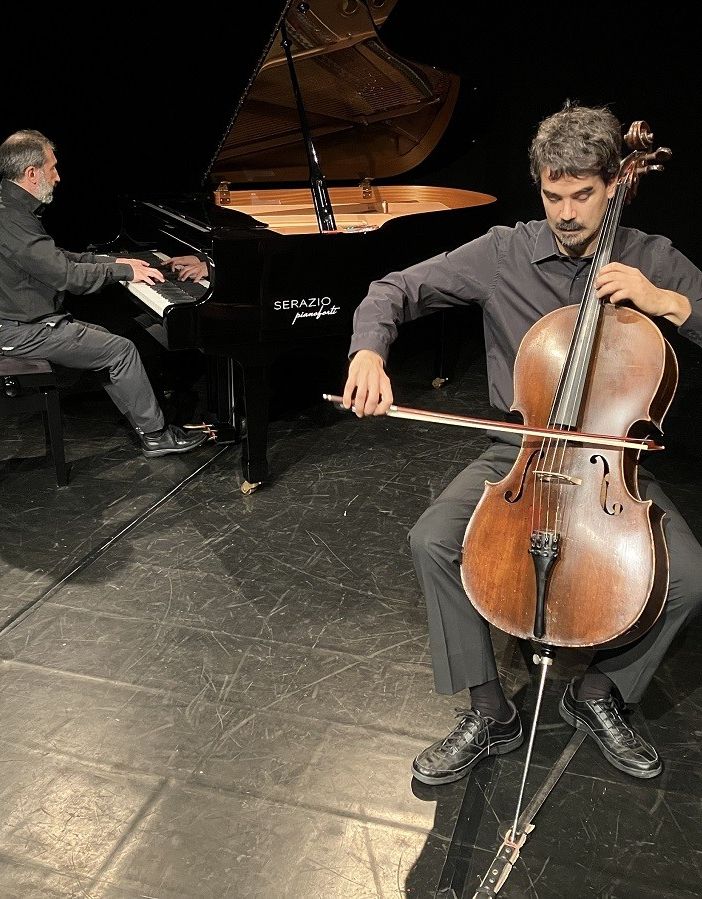 Albugnano: arriva la “scampagnata teatrale” di Concentrica all’abbazzia di Vezzolano
