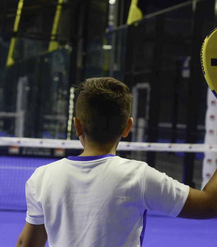 scuola di padel al palavillage
