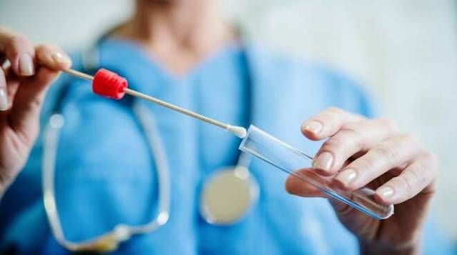 Covid, nuove misure per i rientri in Italia dalla Cina: tamponi gratis negli hotspot della Regione Piemonte