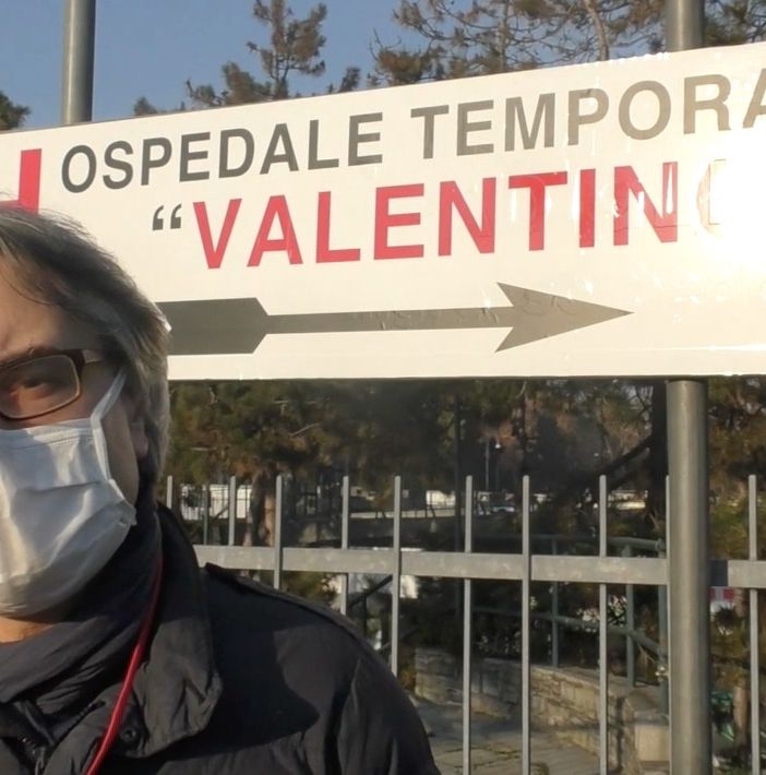 I primi giorni all’ospedale Valentino: “Riempito il primo reparto, i pazienti arrivano da tutta la Regione” [VIDEO]