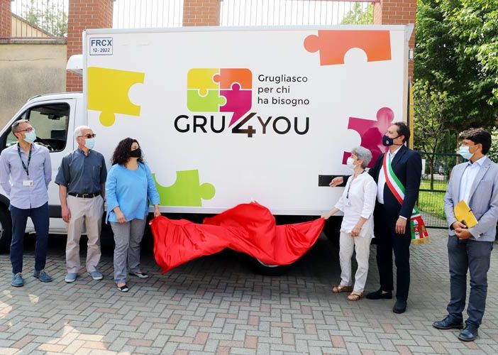 nuovo centro civico Nello Farina a Grugliasco durante un'inaugurazione