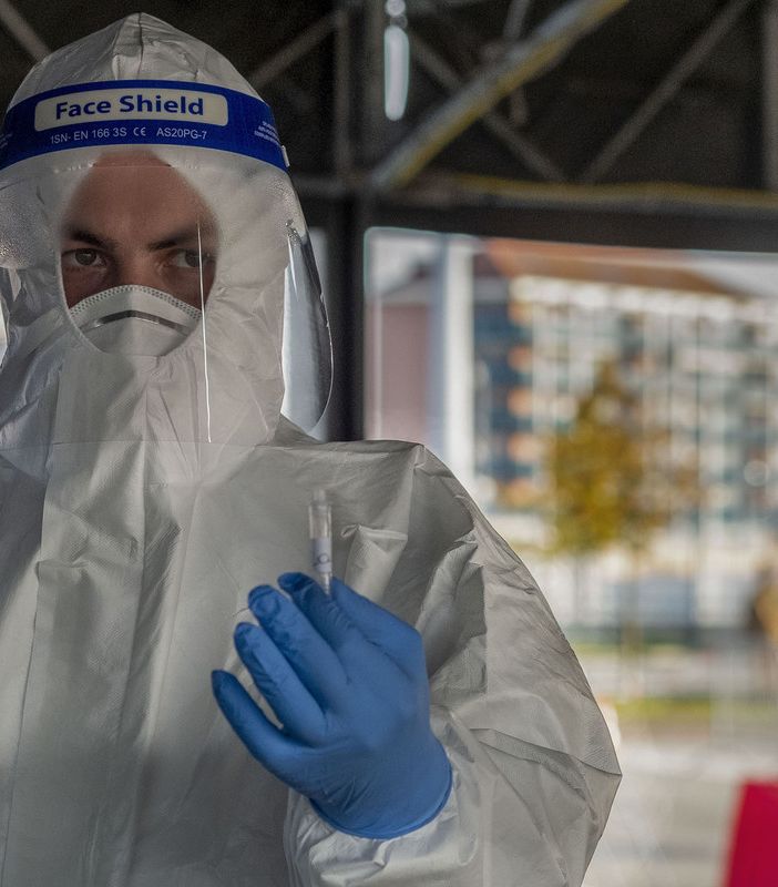 Il parere degli epidemiologi: &quot;Poco opportuno lo screening di massa in Piemonte&quot;