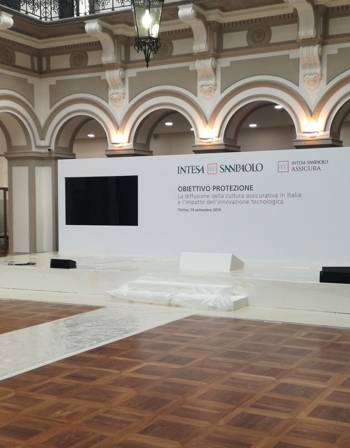 Intesa Sanpaolo e Confapi, accordo per il sostegno alle piccole imprese