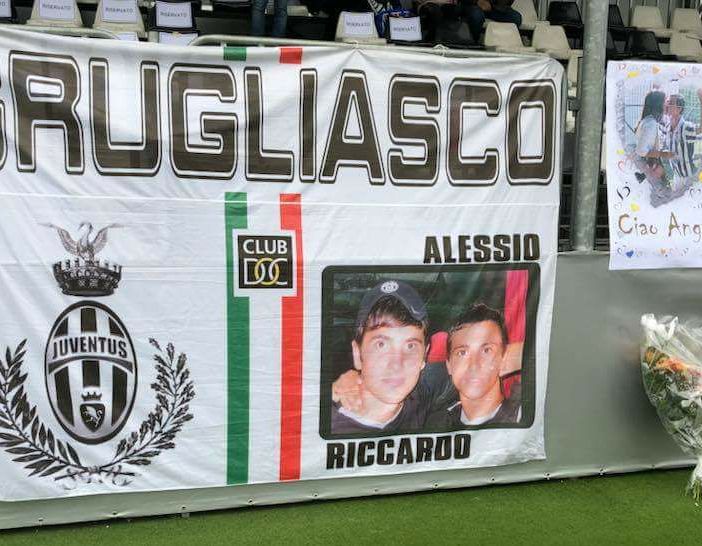 striscione juventus club grugliasco