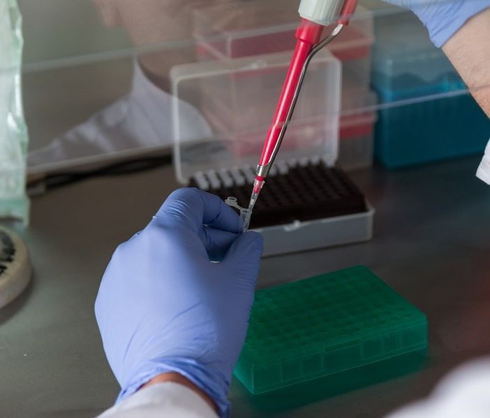 Sanità, i sindacati in trincea per difendere i Laboratori analisi di Rivoli, Pinerolo e Susa: &quot;Non valorizzati nemmeno contro il Covid&quot;