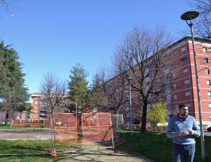 Al via a Grugliasco i lavori per riqualificare il giardino di via Napoli