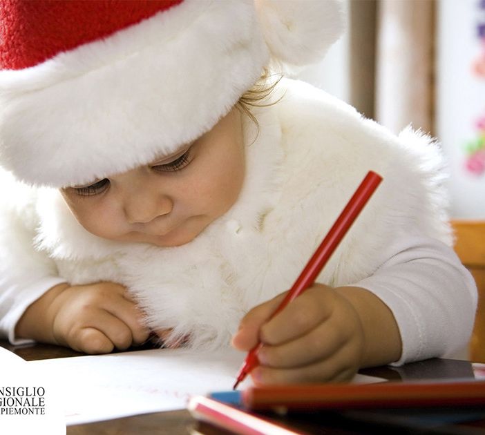 Ultimi giorni per scrivere la tua letterina! Noi siamo pronti per un nuovo record: la lettera a Babbo Natale più lunga del Mondo!