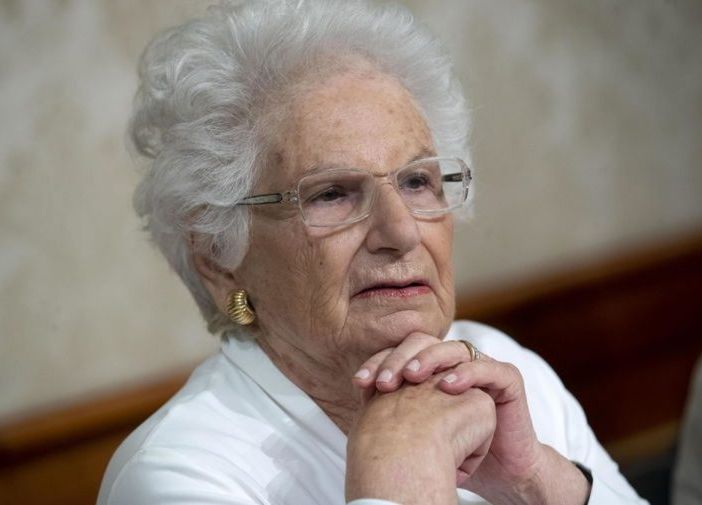 Alpignano, dal Consiglio comunale semaforo verde per la cittadinanza onoraria a Liliana Segre