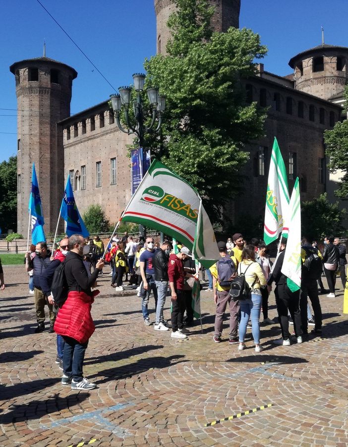Manifestazione gioco legale sotto la Prefettura
