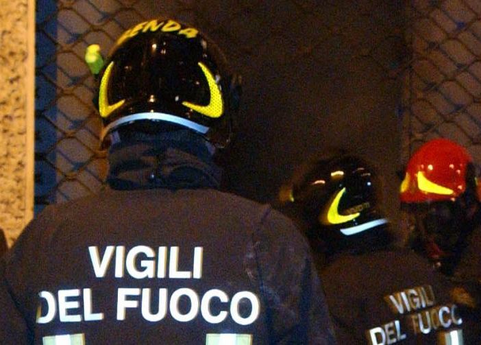 Collegno: lieve intossicazione in un alloggio popolare, l’inquilino voleva installare una stufa