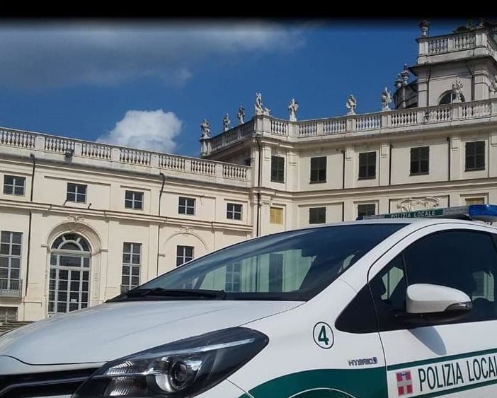 auto polizia locale - foto di repertorio auto polizia locale - foto di repertorio