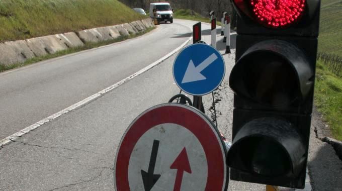 Grugliasco, definitivo il senso unico alternato tra via Gozzano e strada dell'Arco