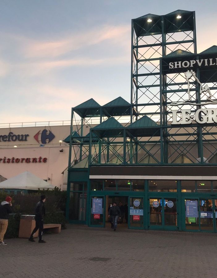Il centro commerciale Le Gru
