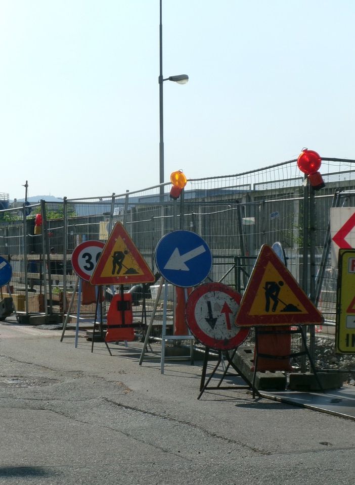 Lavori teleriscaldamento: cambia la viabilità a Grugliasco (foto di archivio)