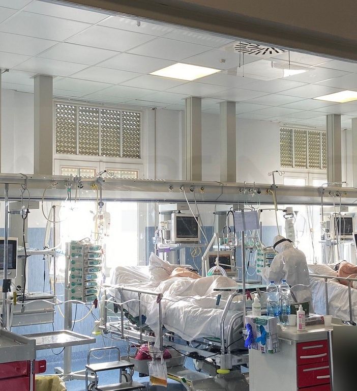 Covid, il sindacato dei medici: &quot;Zona gialla, ma gli ospedali restano in crisi&quot;