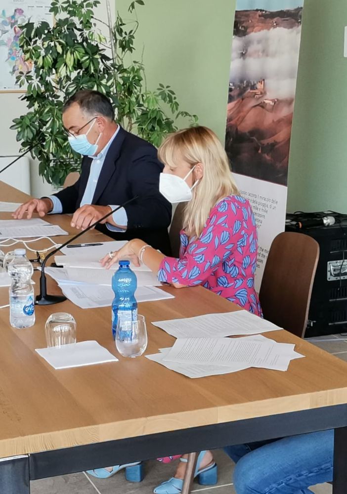 Alla cantina Terre del Barolo si è svolta l’assemblea soci con interessanti novità che aprono alla vendemmia
