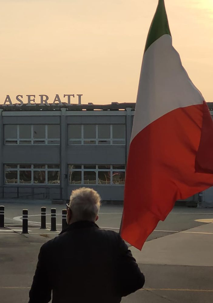 Stellantis, stabilimento Maserati di Grugliasco in vendita online. Alleanza Verdi-Sinistra attacca: “Epilogo indegno”