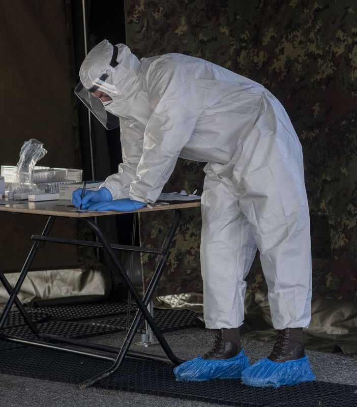 Vaccini, da domattina le prenotazioni per l'open day di sabato al Valentino