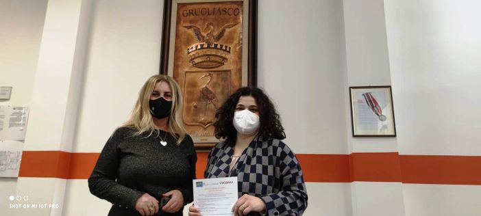 Due donne a un convegno