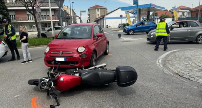 Grugliasco, incidente in corso Torino: 57enne finisce in ospedale Grugliasco, incidente in corso Torino: 57enne finisce in ospedale