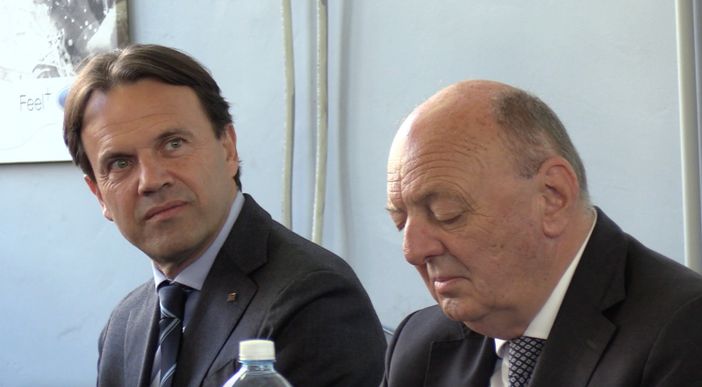 Ford Authos e Birago Ford Authos e Birago