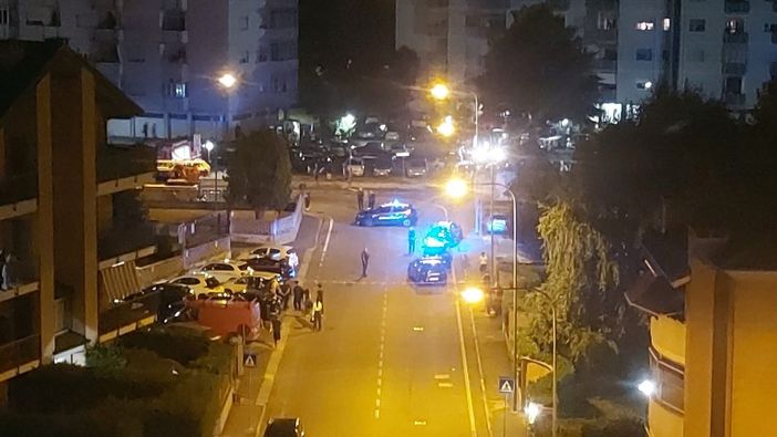 Sparatoria nella notte a Grugliasco: indagano i carabinieri