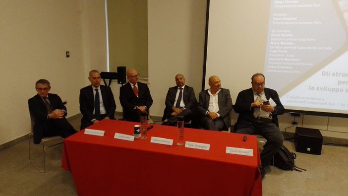 La crisi cancella anche gli agenti di commercio: in 10 anni perso il 10% degli operatori