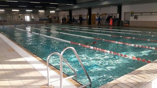 piscina - foto d'archivio