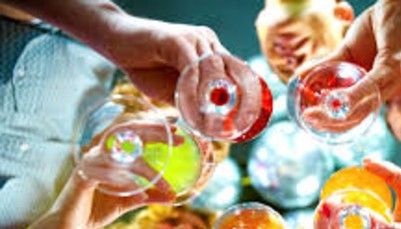 Movida, Appendino: "Giovani hanno parte attiva in questa fase delicata". Sanzioni fino a 3 mila euro per assembramenti Movida, Appendino: "Giovani hanno parte attiva in questa fase delicata". Sanzioni fino a 3 mila euro per assembramenti