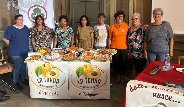 Domenica 12 luglio Costigliole Saluzzo celebra l’Albicocca Tonda, tra novità, golosità e grande passione