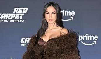 Giulia De Lellis, il parto è vicino: "Sono giorni che giro tra medici e ospedali" Giulia De Lellis, il parto è vicino: "Sono giorni che giro tra medici e ospedali"