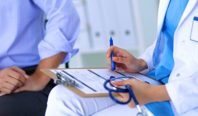 visita di controllo - immagine di repertorio