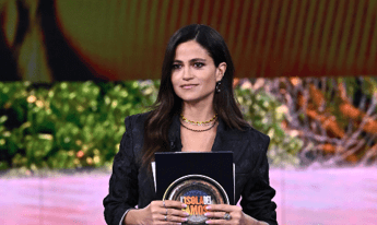 Isola dei famosi, cosa è successo ieri sera? La trasformazione di Adinolfi Isola dei famosi, cosa è successo ieri sera? La trasformazione di Adinolfi