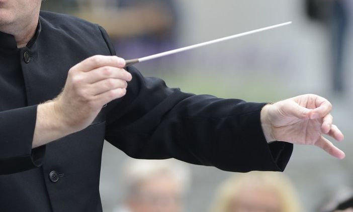 Grugliasco, concerto dell'orchestra Anniversarii: un viaggio musicale tra Beethoven e Mozart al parco culturale Le Serre Grugliasco, concerto dell'orchestra Anniversarii: un viaggio musicale tra Beethoven e Mozart al parco culturale Le Serre