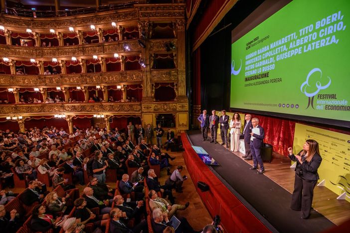 Le nuove generazioni del mondo. A Torino, dal 30 maggio al 2 giugno 2025 si terrà la IV edizione del Festival Internazionale dell’Economia Le nuove generazioni del mondo. A Torino, dal 30 maggio al 2 giugno 2025 si terrà la IV edizione del Festival Internazionale dell’Economia