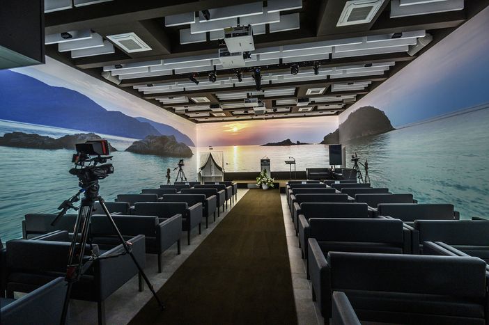 Sala del Commiato ‘Giubileo’: veste di classe ed eleganza l’ultimo saluto Sala del Commiato ‘Giubileo’: veste di classe ed eleganza l’ultimo saluto