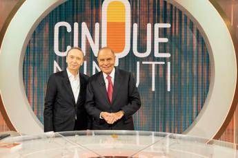 Benigni da Vespa: "L'Europa è l'unico sogno che ci resta, togliamo il veto!" Benigni da Vespa: "L'Europa è l'unico sogno che ci resta, togliamo il veto!"