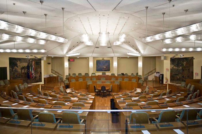 Legge sul gioco d'azzardo, l'opposizione fa ostruzionismo: gli emendamenti in aula sono diventati più di 50mila Legge sul gioco d'azzardo, l'opposizione fa ostruzionismo: gli emendamenti in aula sono diventati più di 50mila