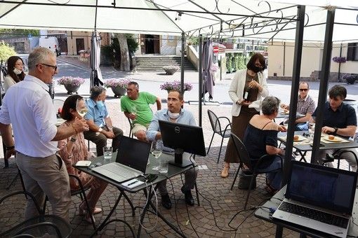 A Barbaresco, il Moscato d’Asti dialoga con la nocciola Piemonte A Barbaresco, il Moscato d’Asti dialoga con la nocciola Piemonte