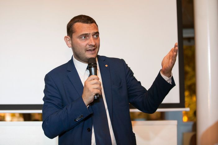 Silvio Magliano, Moderati