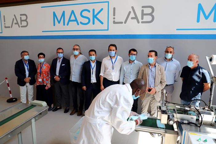 Grugliasco, 150 nuovi posti di lavoro grazie all'intesa con la Masklab [FOTO]