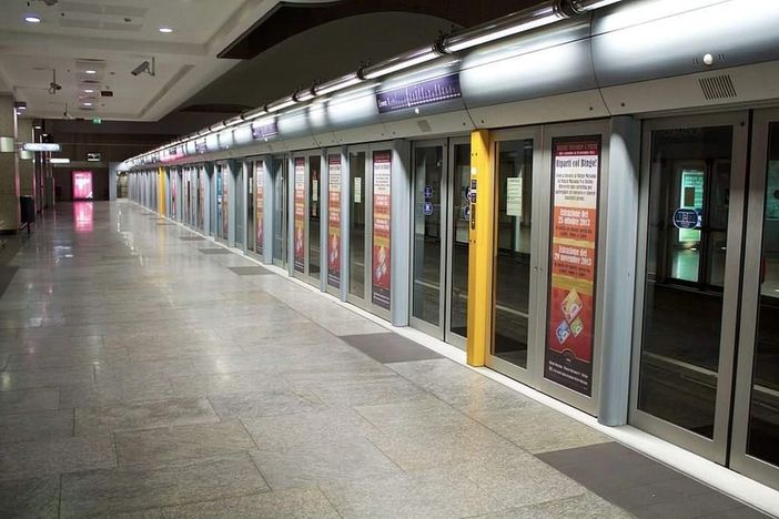 Metro, ancora problemi alla fermata Paradiso a Grugliasco: non riaprirà nemmeno giovedì 23 febbraio (come annunciato) Metro, ancora problemi alla fermata Paradiso a Grugliasco: non riaprirà nemmeno giovedì 23 febbraio (come annunciato)