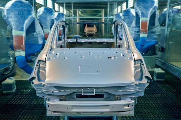 Mirafiori e Grugliasco con la zavorra Covid: a settembre sfiorata solo la metà delle auto prodotte nel 2019