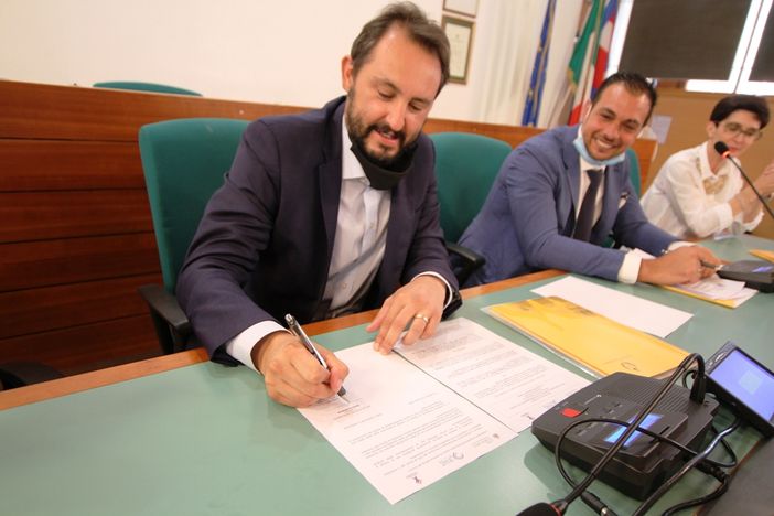 Duecento nuovi posti di lavoro a Grugliasco grazie alla firma del protocollo con Oltre srl